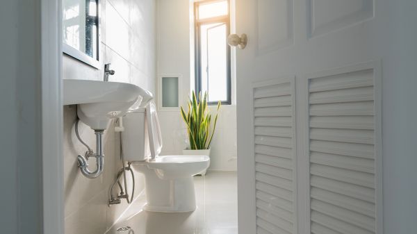 Bathroom Repair in Logan