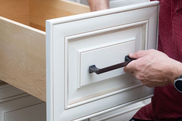 Cost of Cabinet Handle Installation in Logan